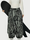 Women's Wild Motion Reflective Cargo Pockets Extra Baggy Snow Pants